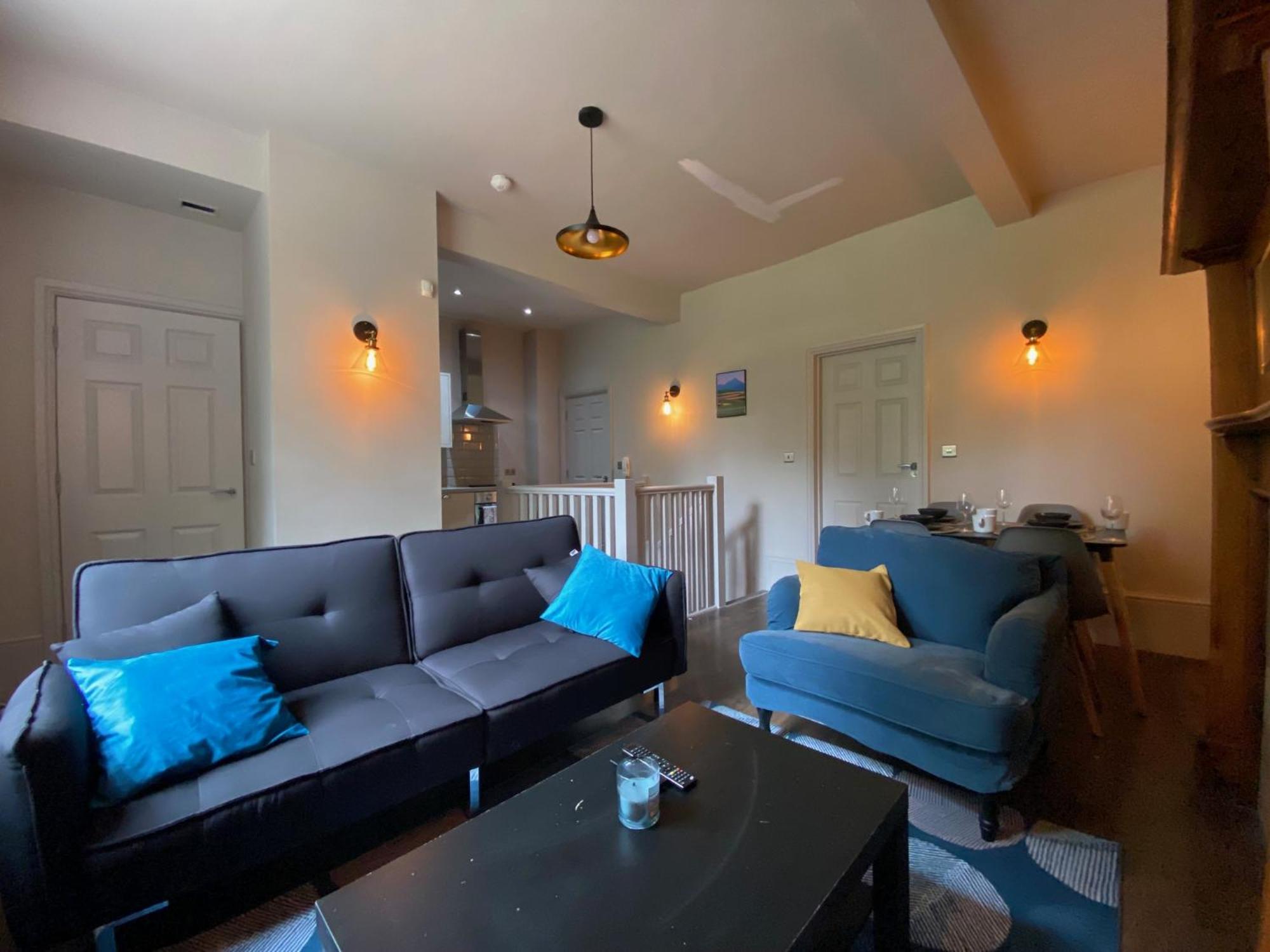 Stunning King Suite Apartment In The Heart Of Leeds City Center Exterior foto